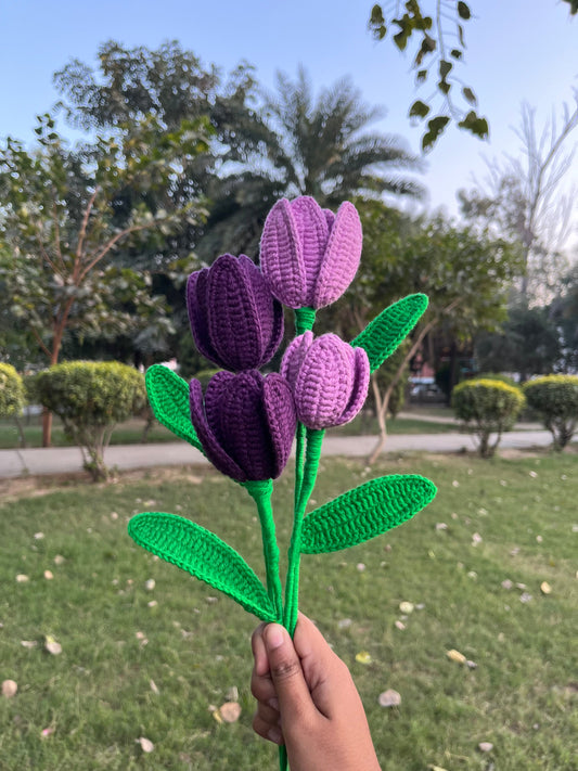 Velvet Amour – Handcrafted Crochet Tulip Bouquet